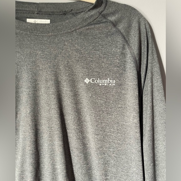 Columbia gray long sleeved rash guard spf PFG S - Picture 4 of 8